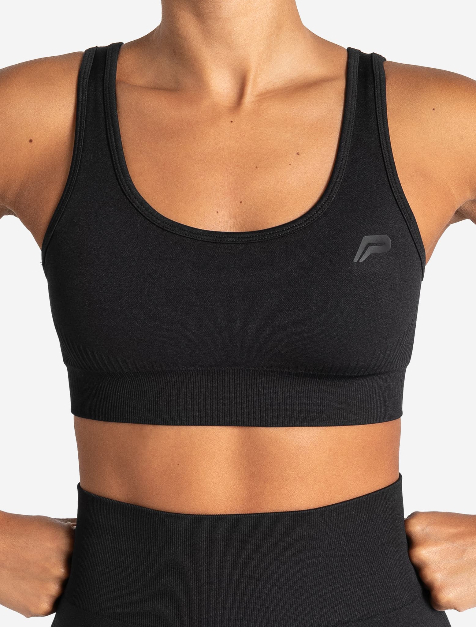 ADAPT 2.0 Seamless Sports Bra - Blackout - Image 3