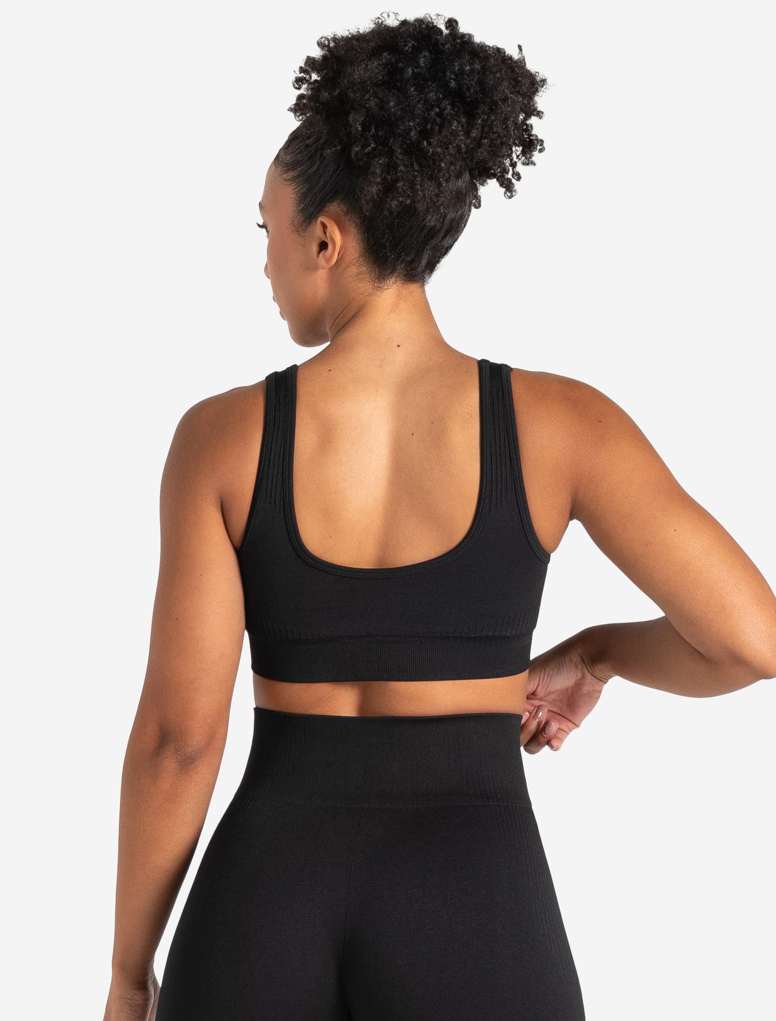 ADAPT 2.0 Seamless Sports Bra - Blackout - Image 4