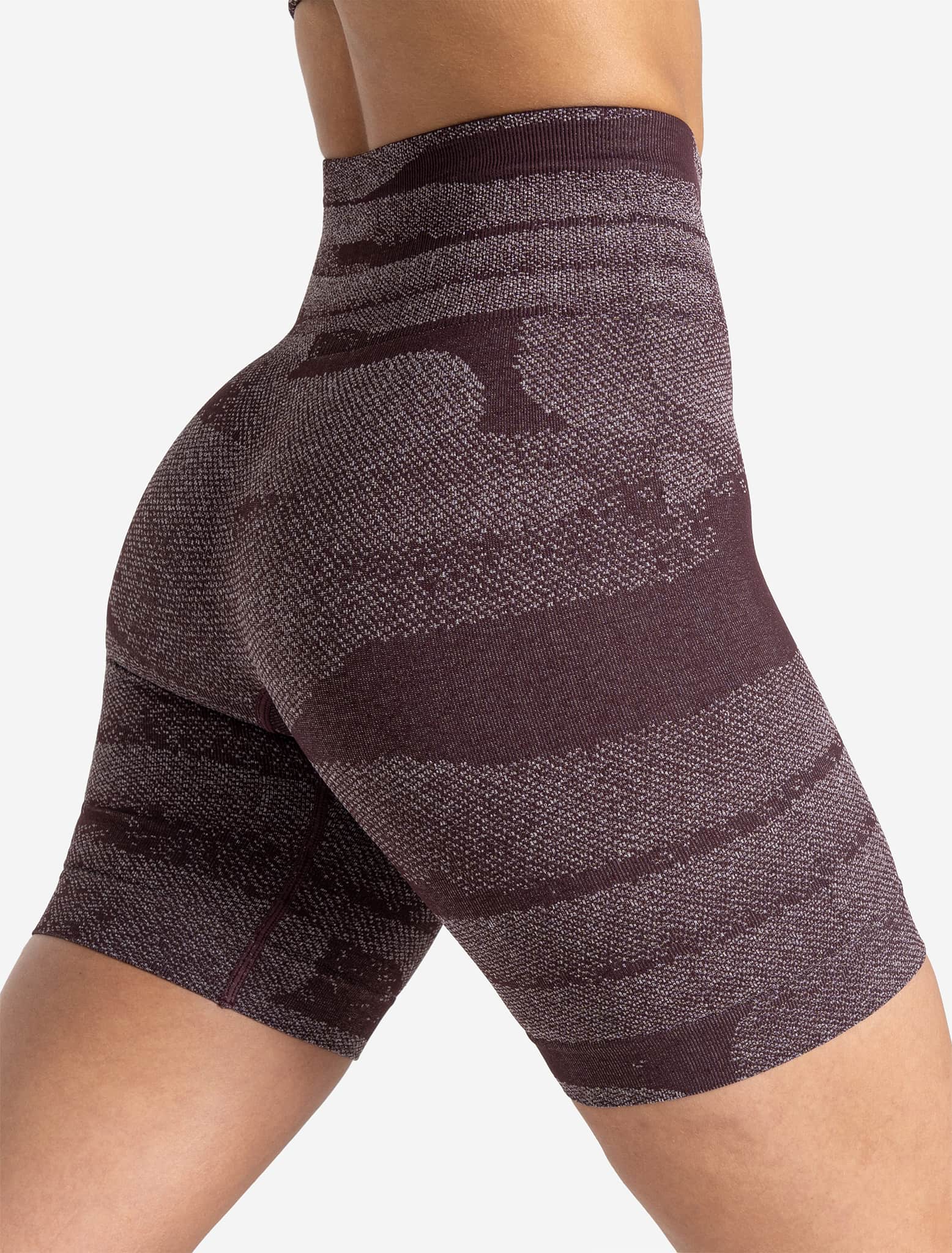 Boost Seamless Shorts - Cherry - Image 3