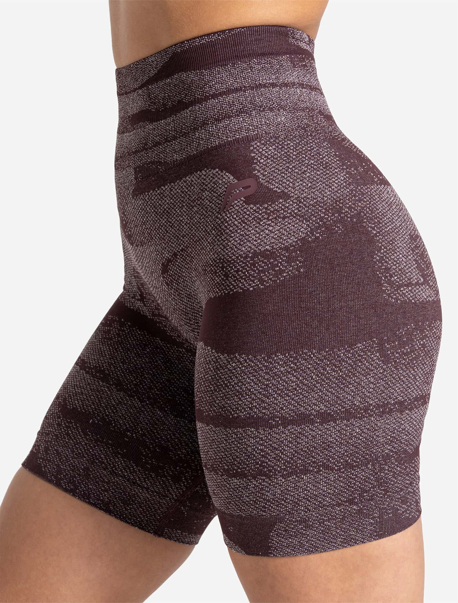 Boost Seamless Shorts - Cherry - Image 4