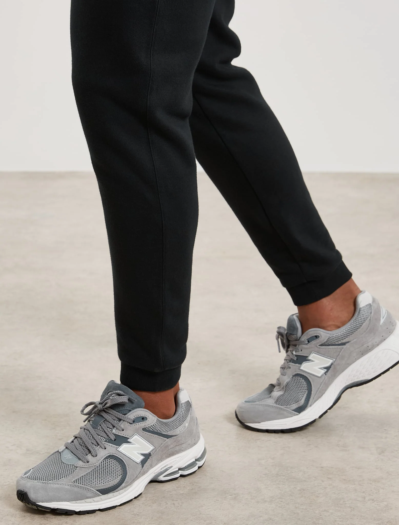 Core Fleece Joggers - Black - Image 4