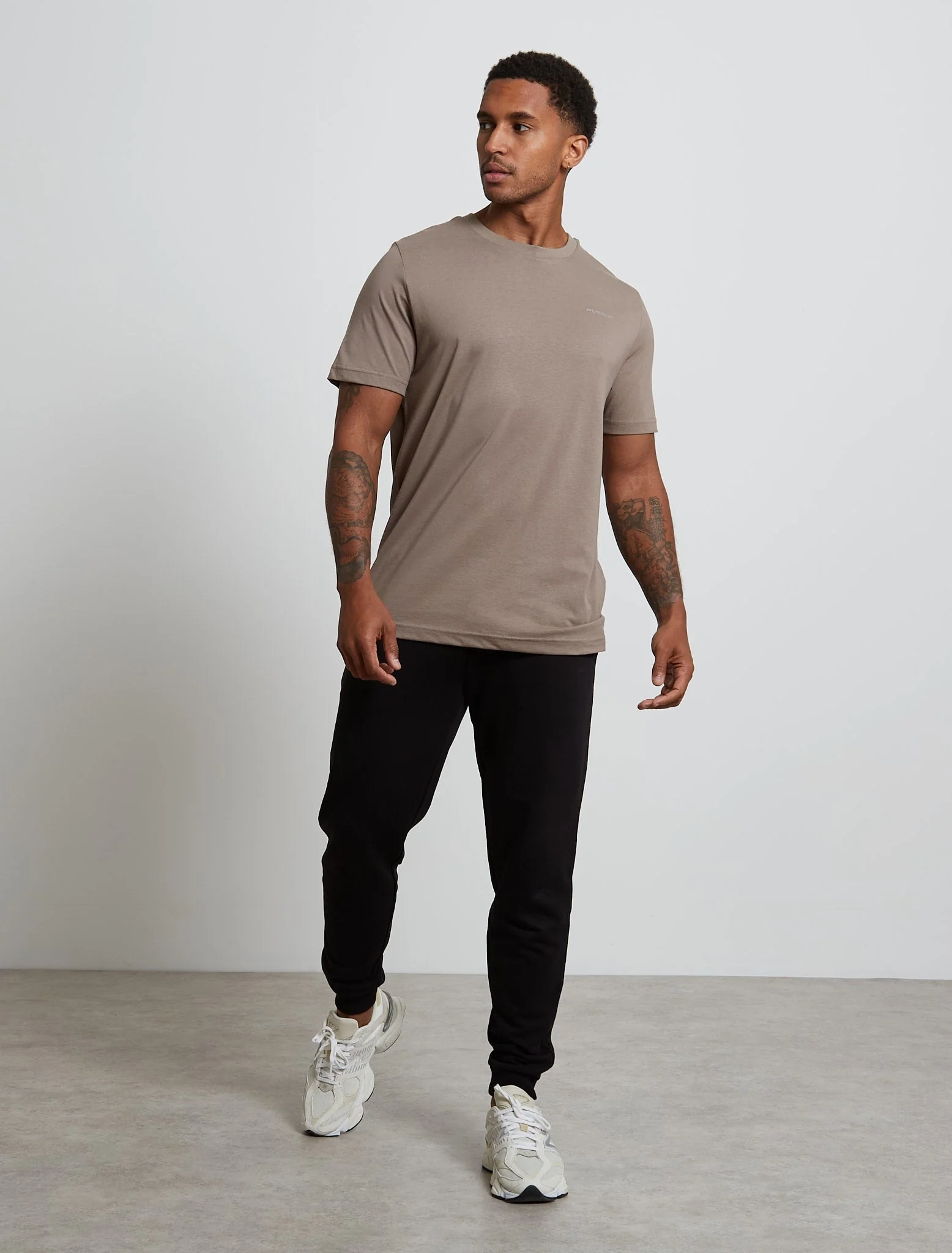 Core Relaxed Fit T-Shirt - Taupe - Image 6