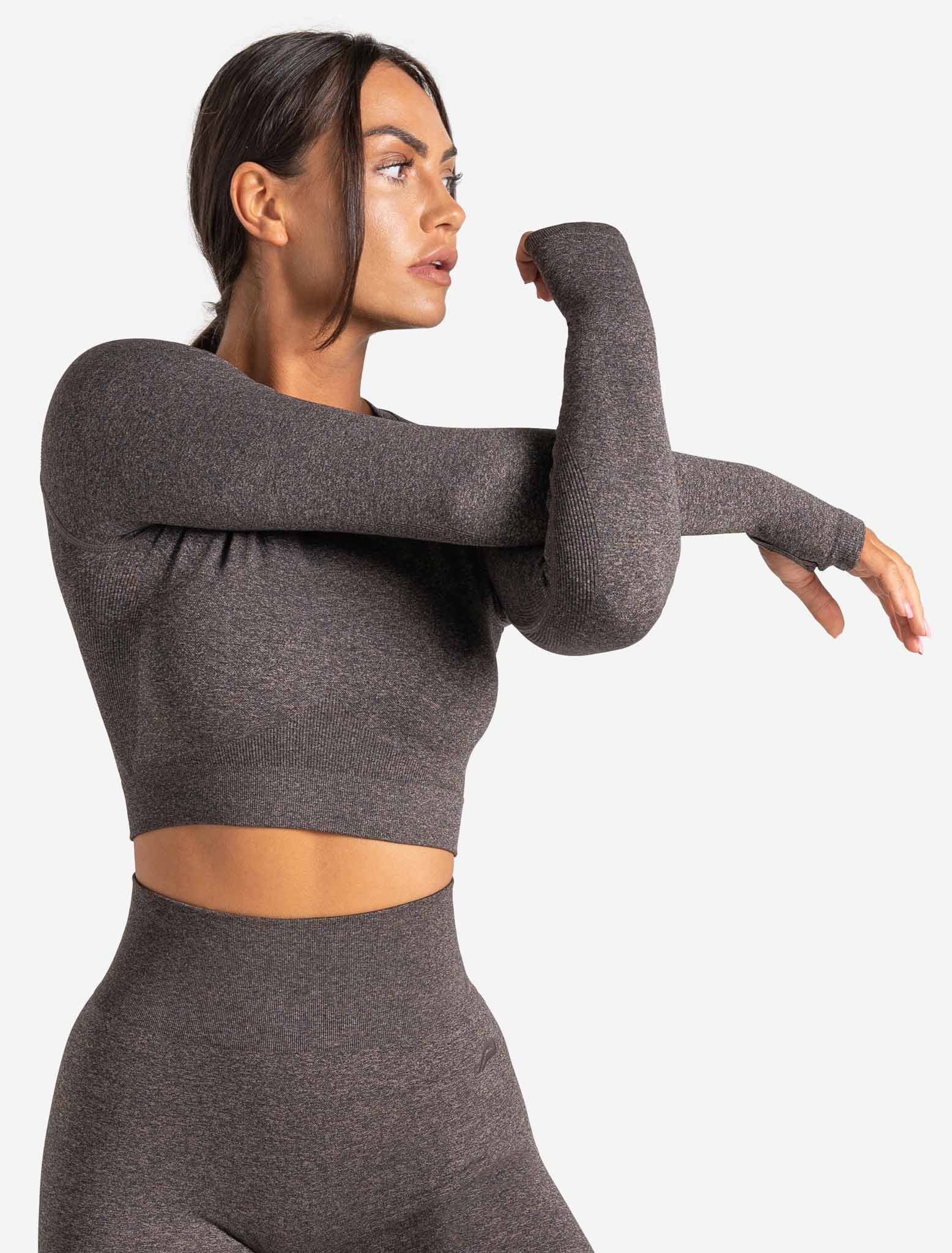 Core Seamless Long Sleeve Crop Top - Brown Marl - Image 5