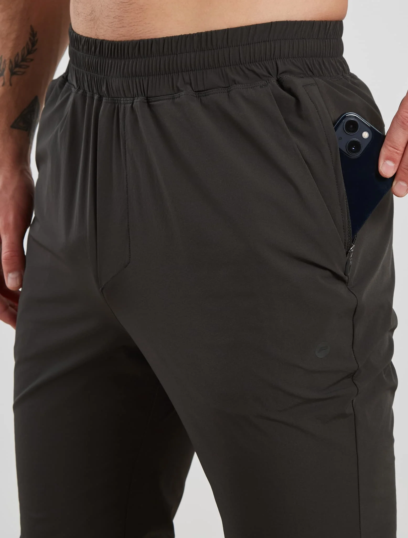 Fundamental Pant - Onyx Grey - Image 3