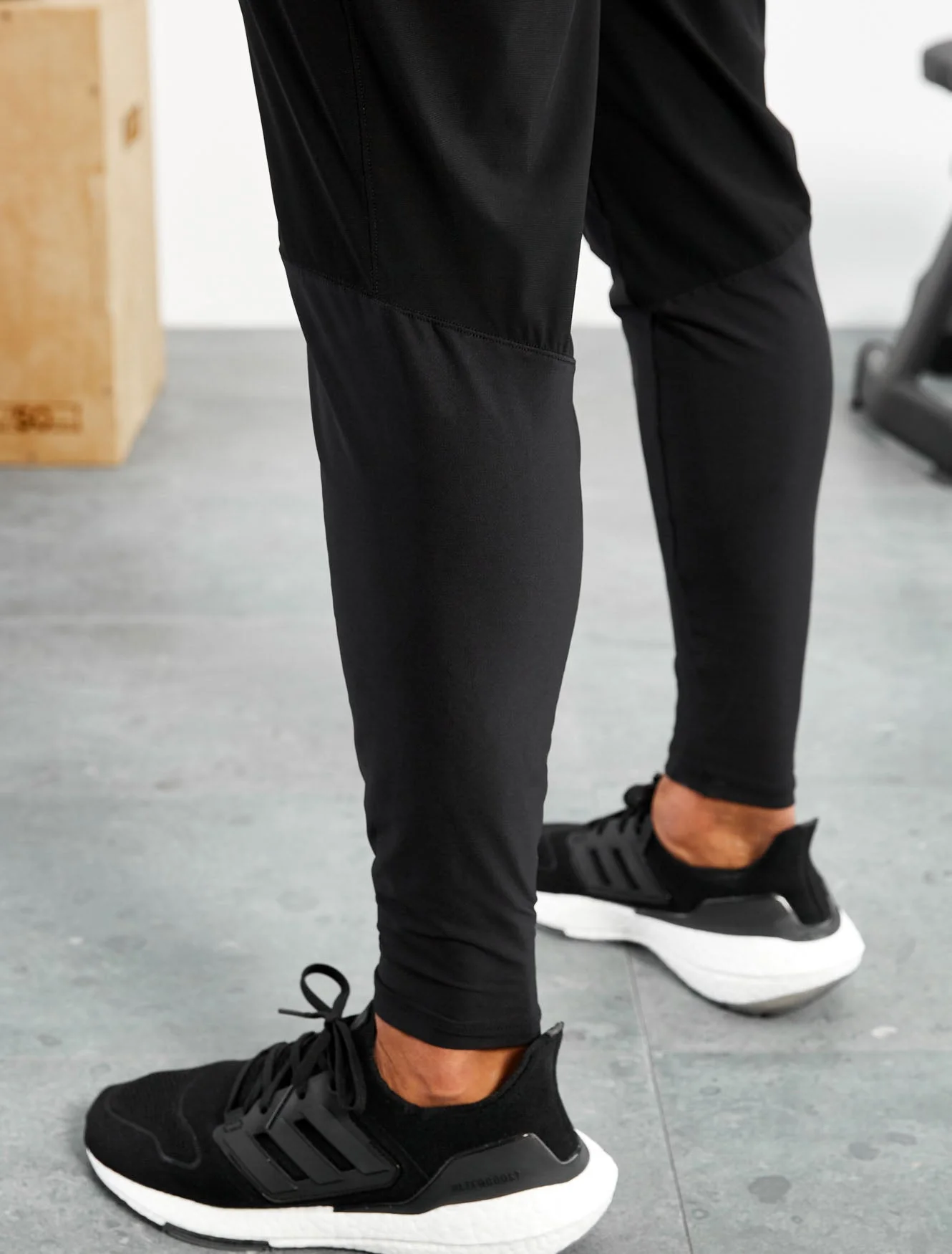 Hybrid Agility Joggers - Black - Image 4