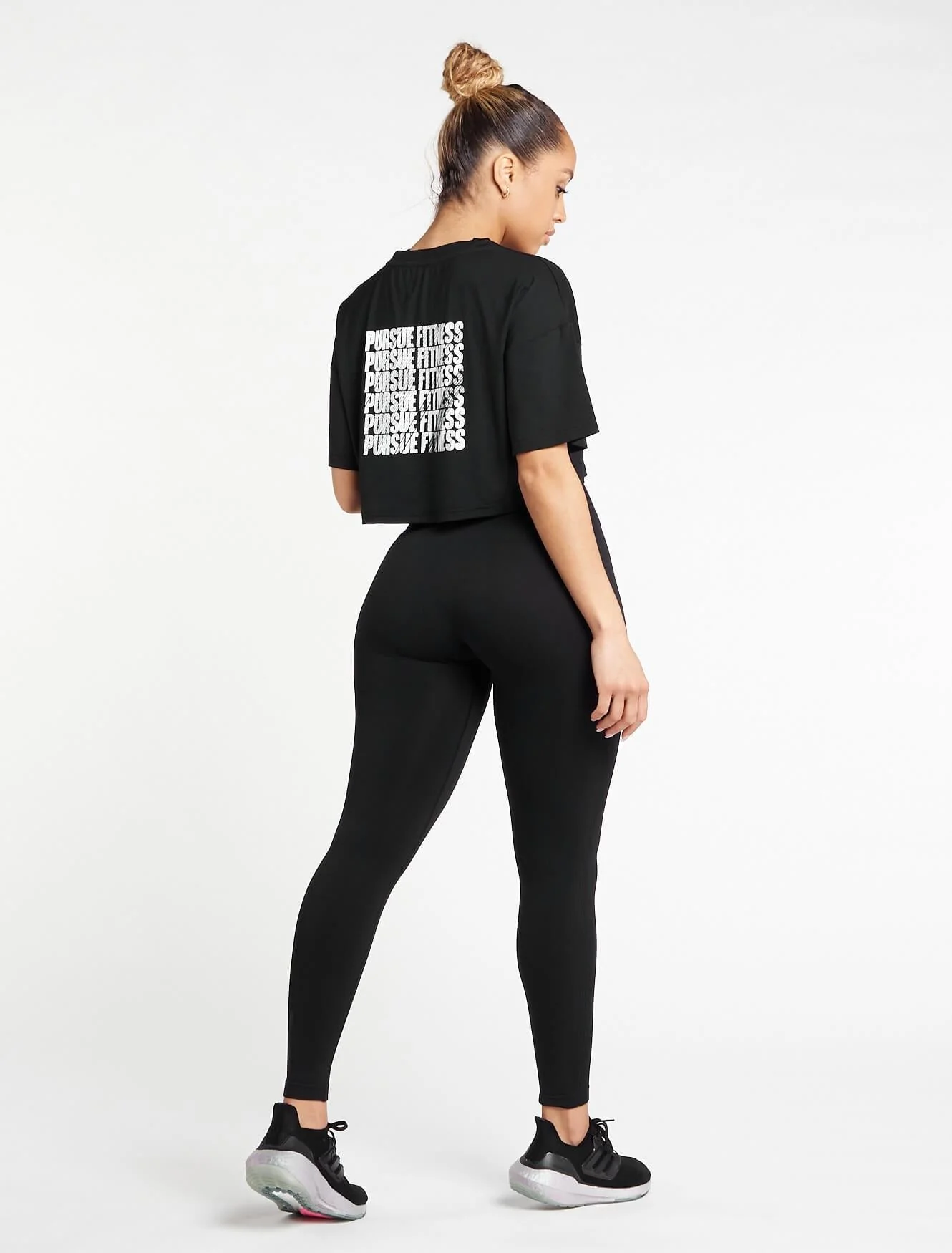 Oversized Crop T-Shirt - Black - Image 6