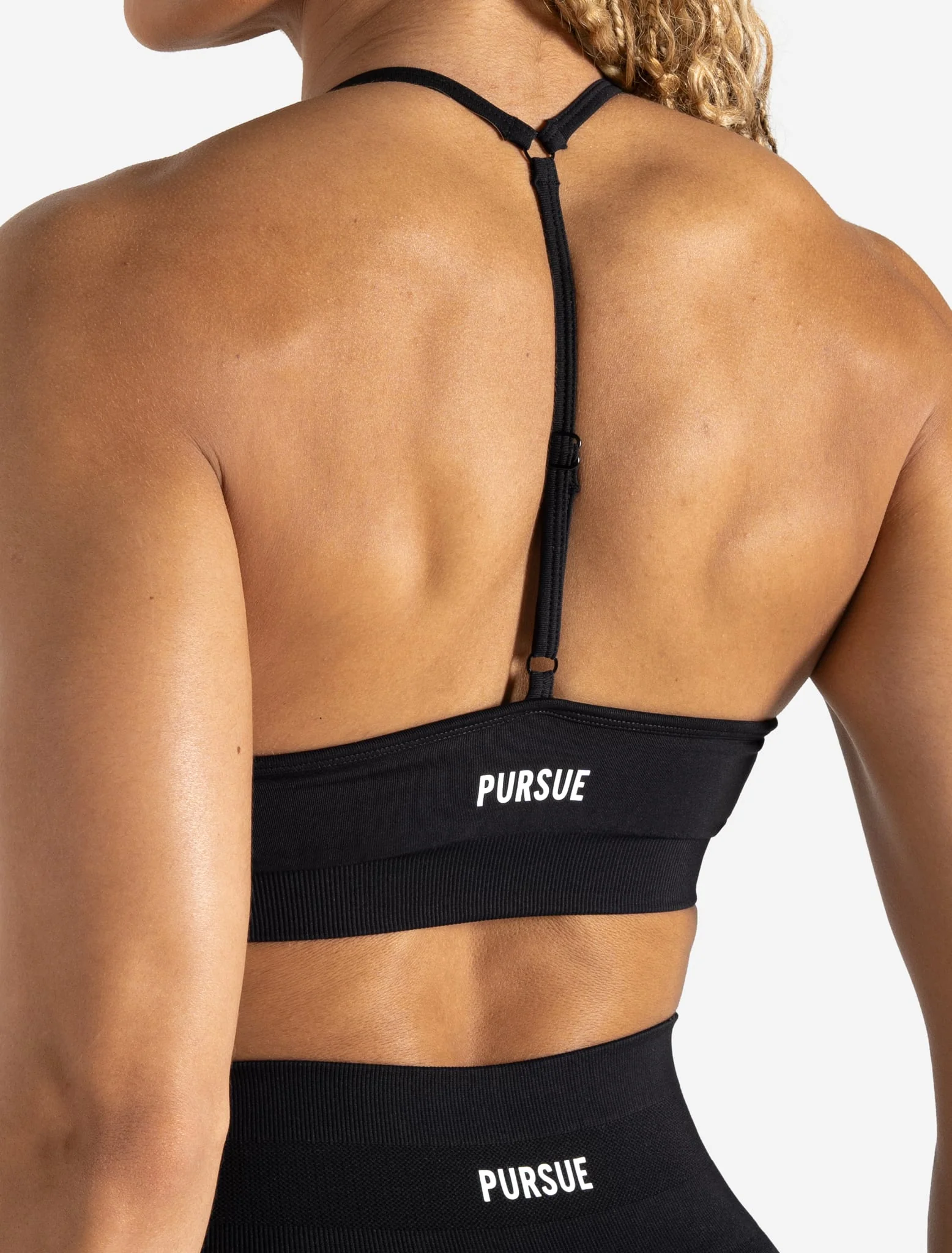 Scrunch Seamless Adjustable Sports Bra - Black - Image 3