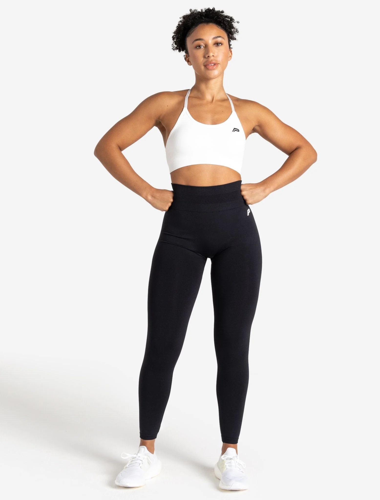 Scrunch Seamless Sports Bra - White - Image 5