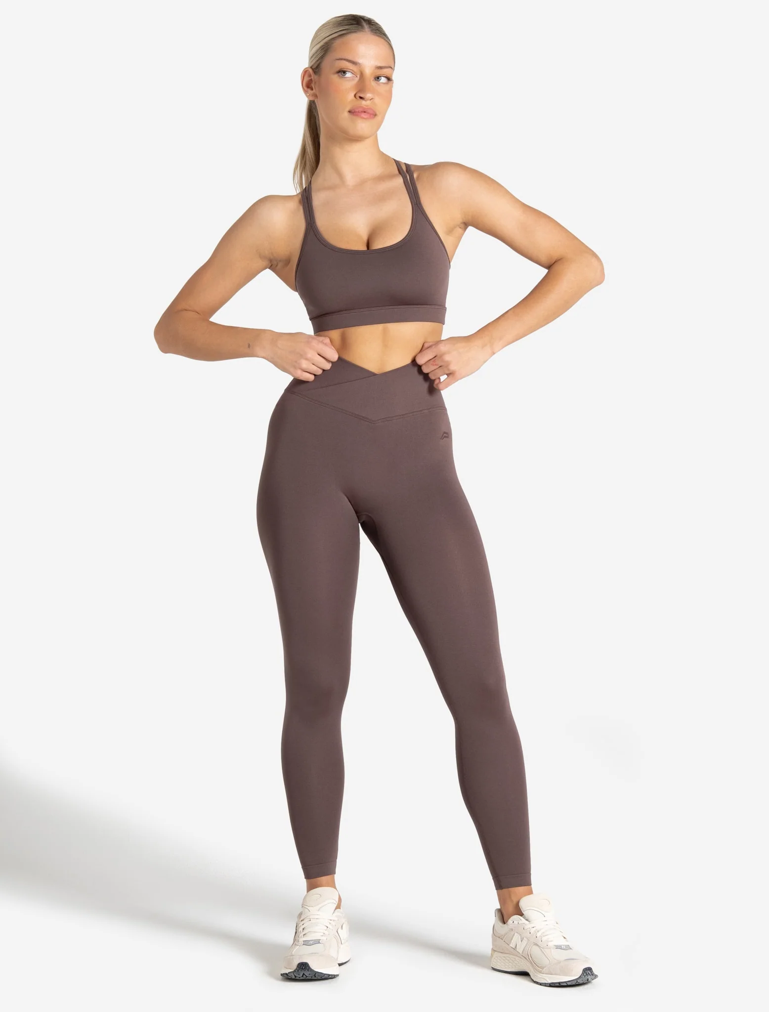 Sculpt Seamless Sports Bra - Mocha - Image 5