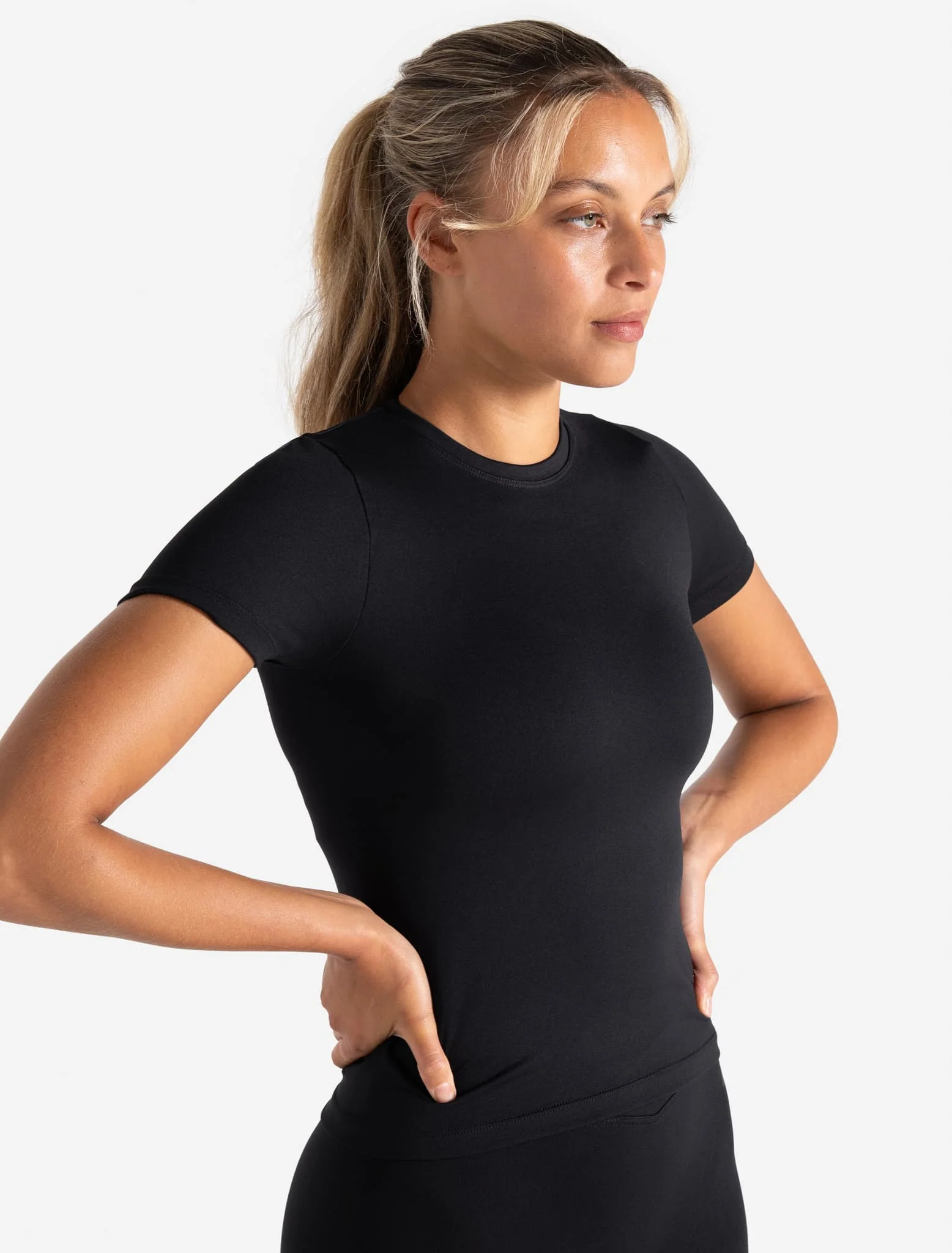 Sculpt Seamless T-Shirt - Black - Image 4
