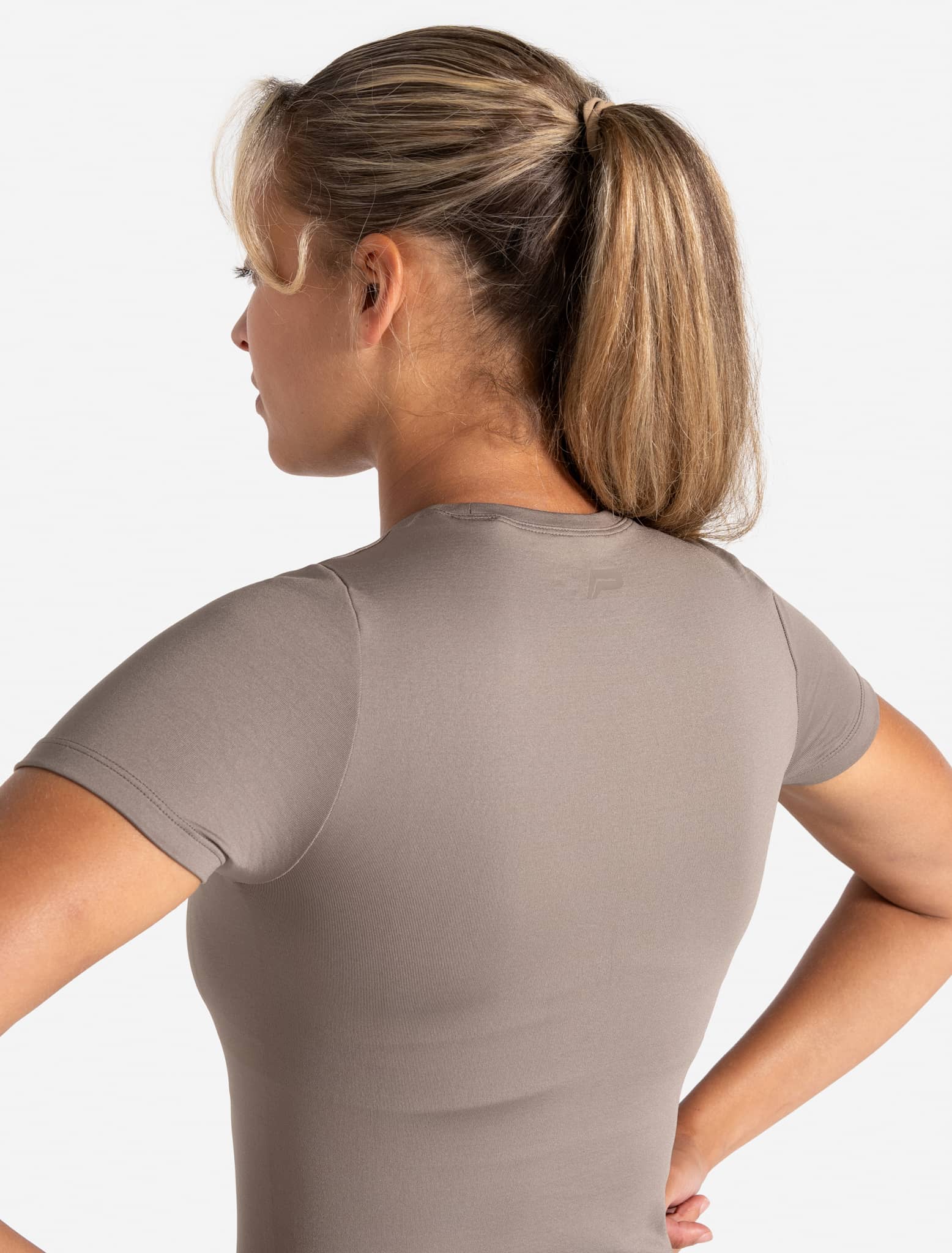 Sculpt Seamless T-Shirt - Taupe - Image 4
