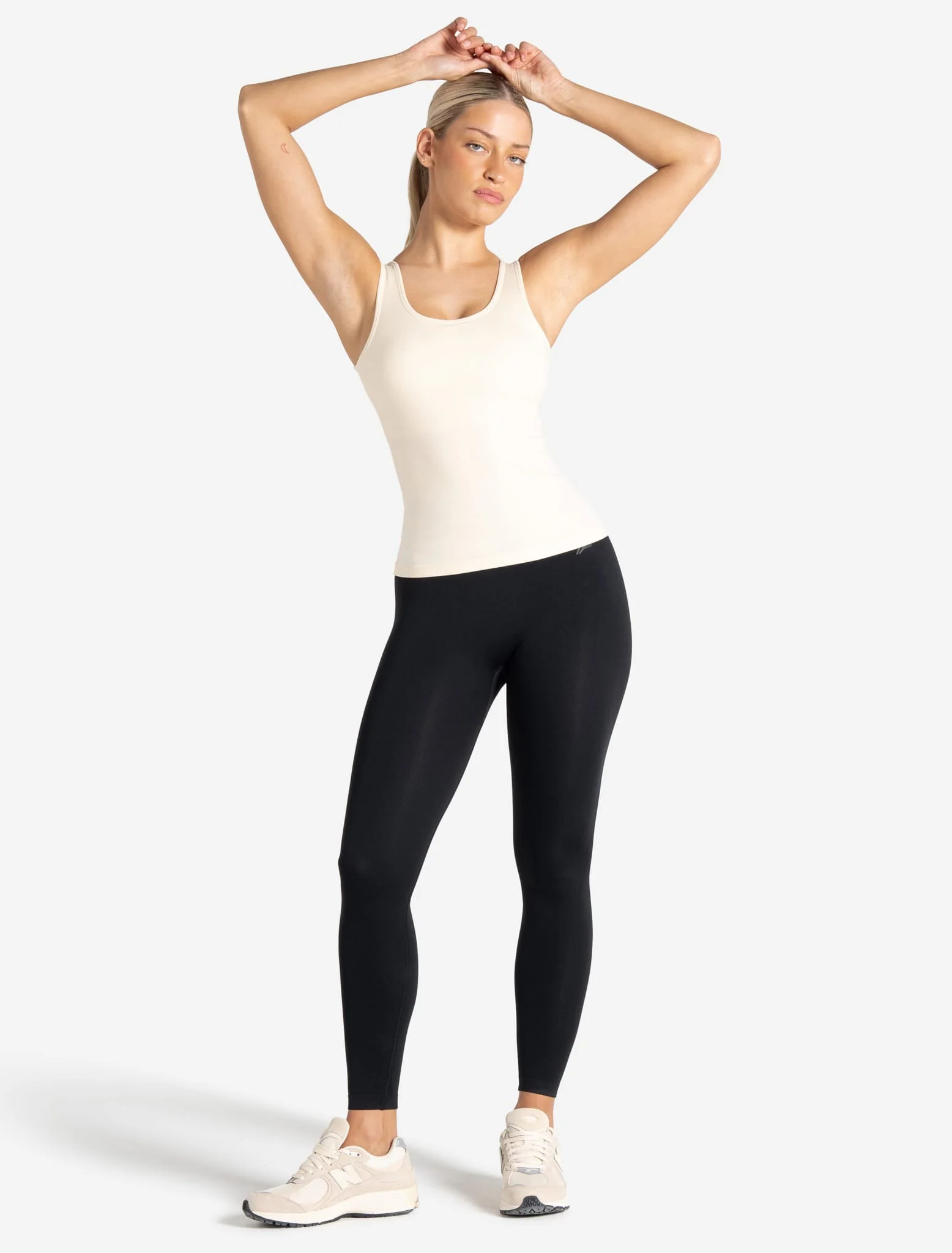 Sculpt Seamless Built-In Bra Vest - Marshmallow - Image 3