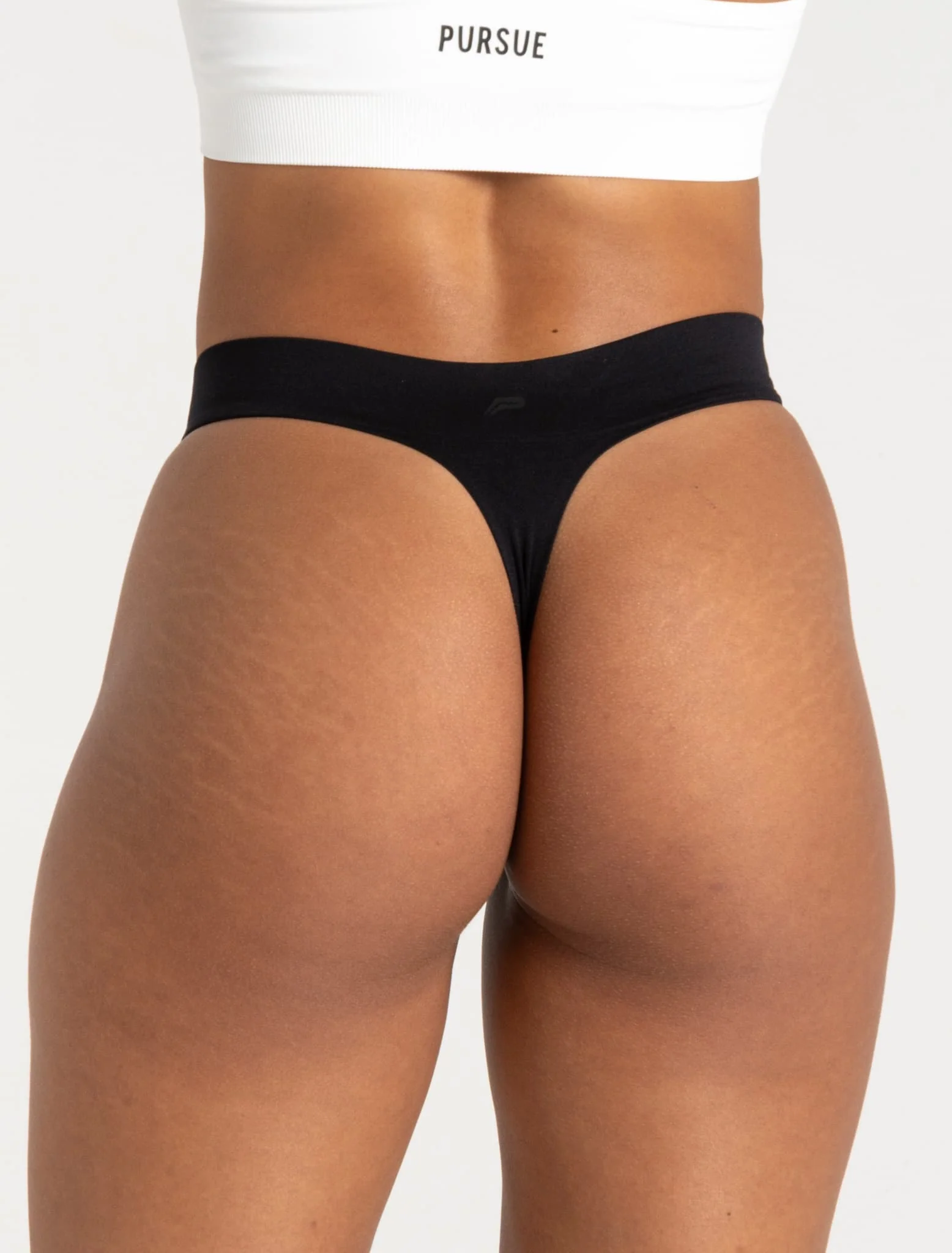Seamless Thong - Black - Image 5