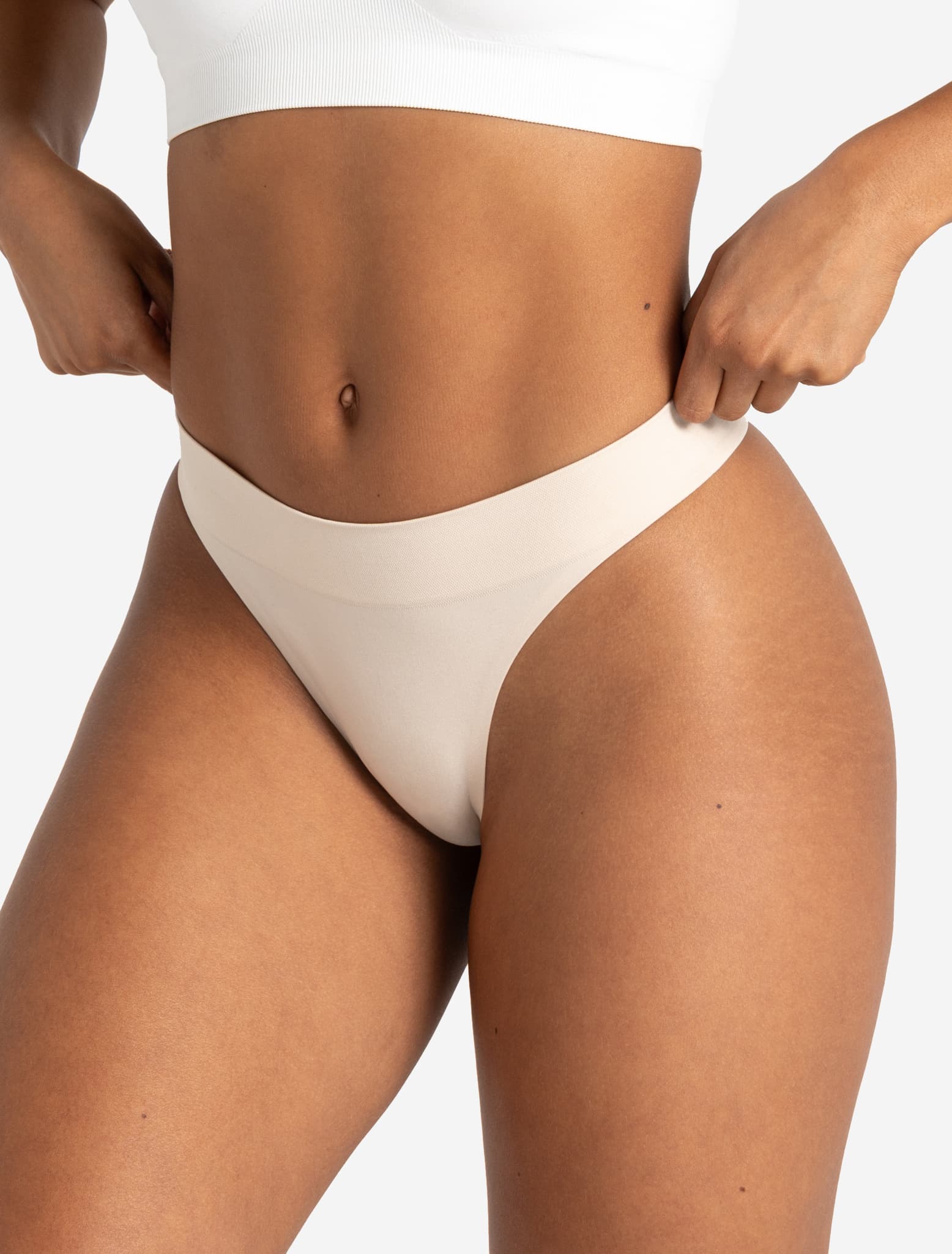 Seamless Thong - Shell - Image 4
