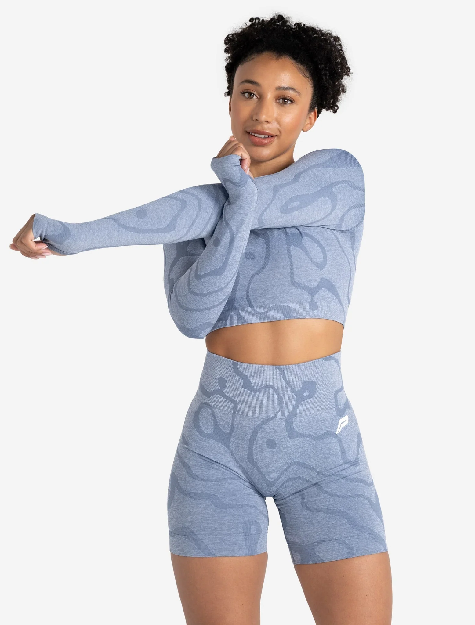 Sustainable Seamless Long Sleeve Crop Top - Blue - Image 5