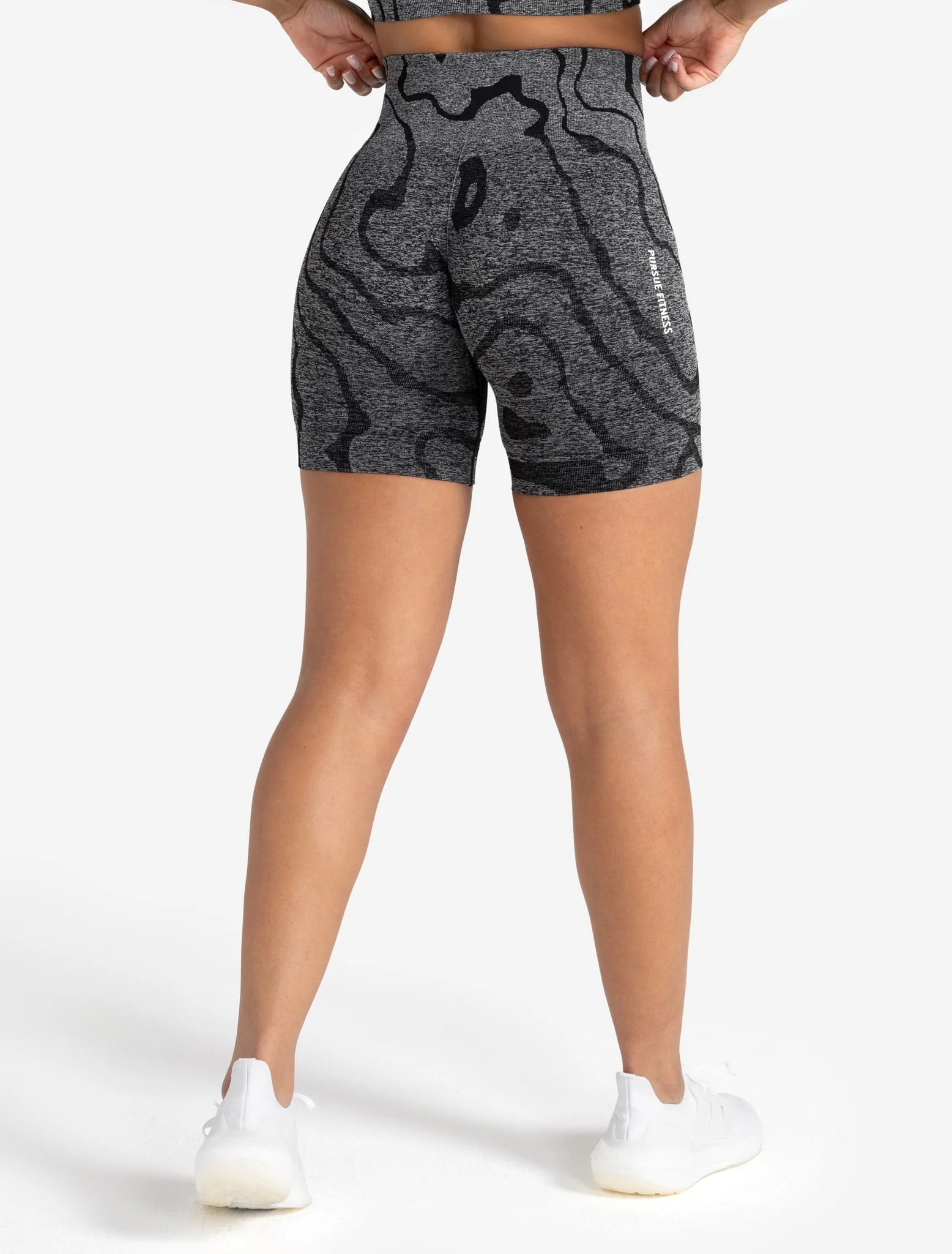 Sustainable Seamless Shorts - Black - Image 3
