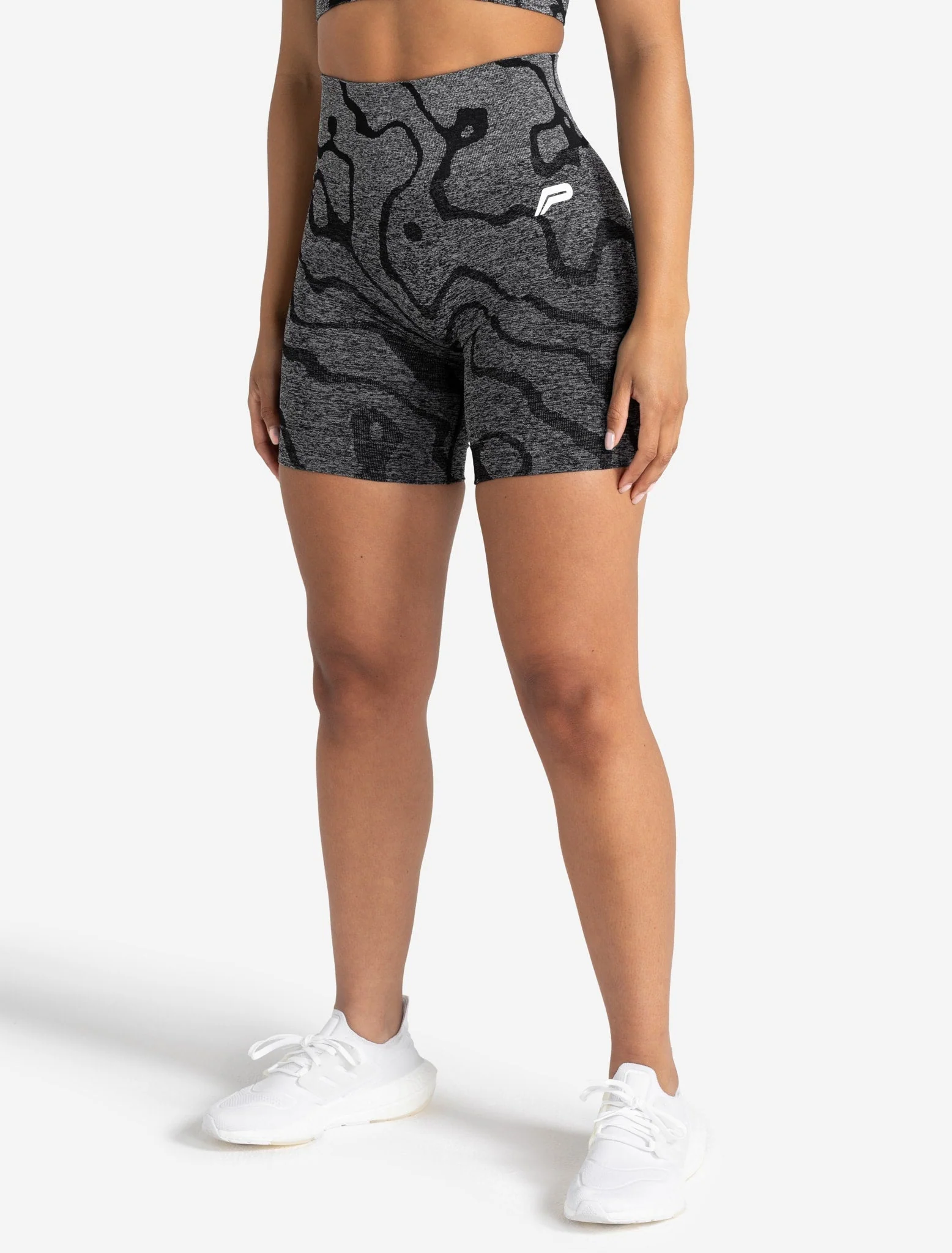 Sustainable Seamless Shorts - Black - Image 4