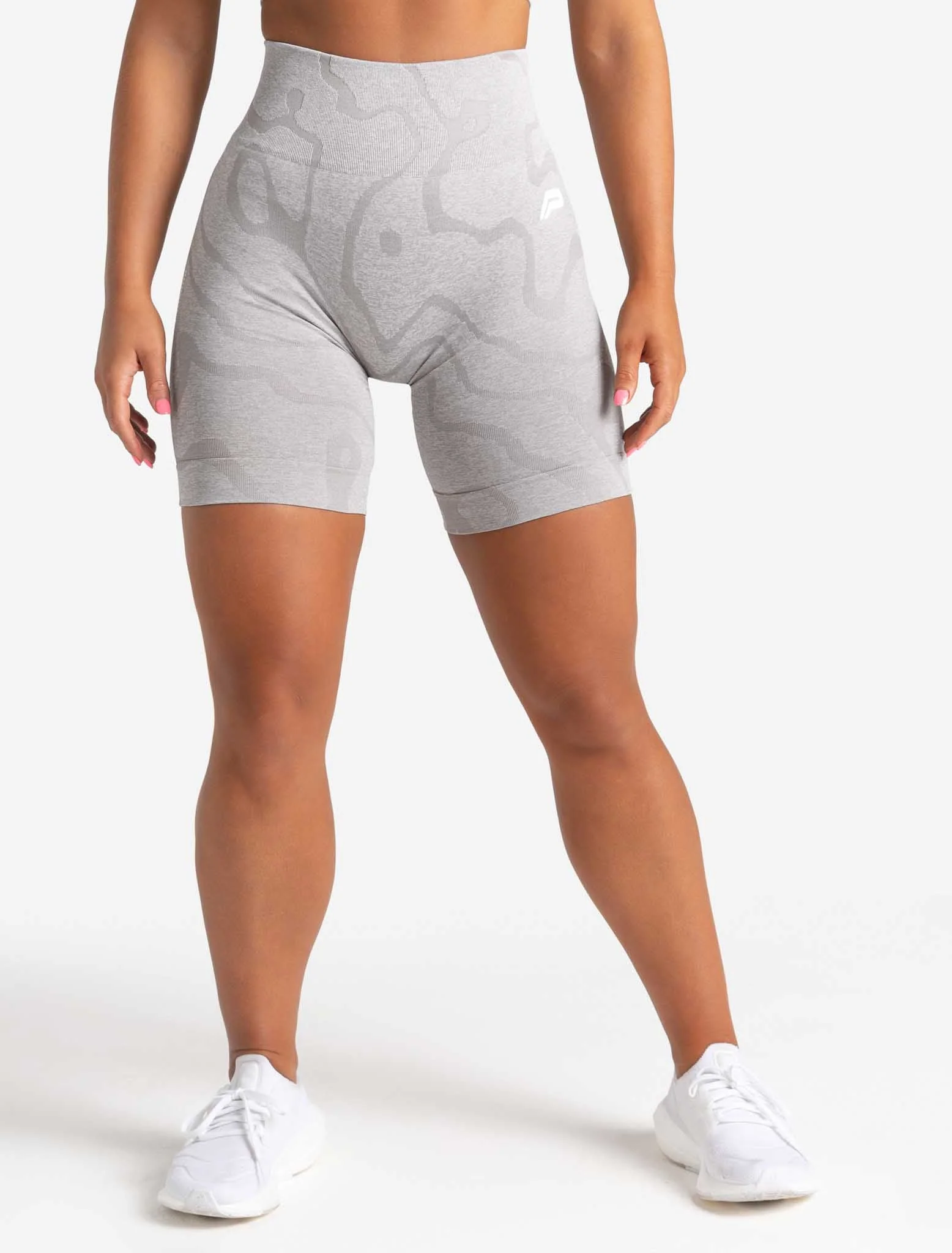 Sustainable Seamless Shorts - Cloud Grey - Image 5