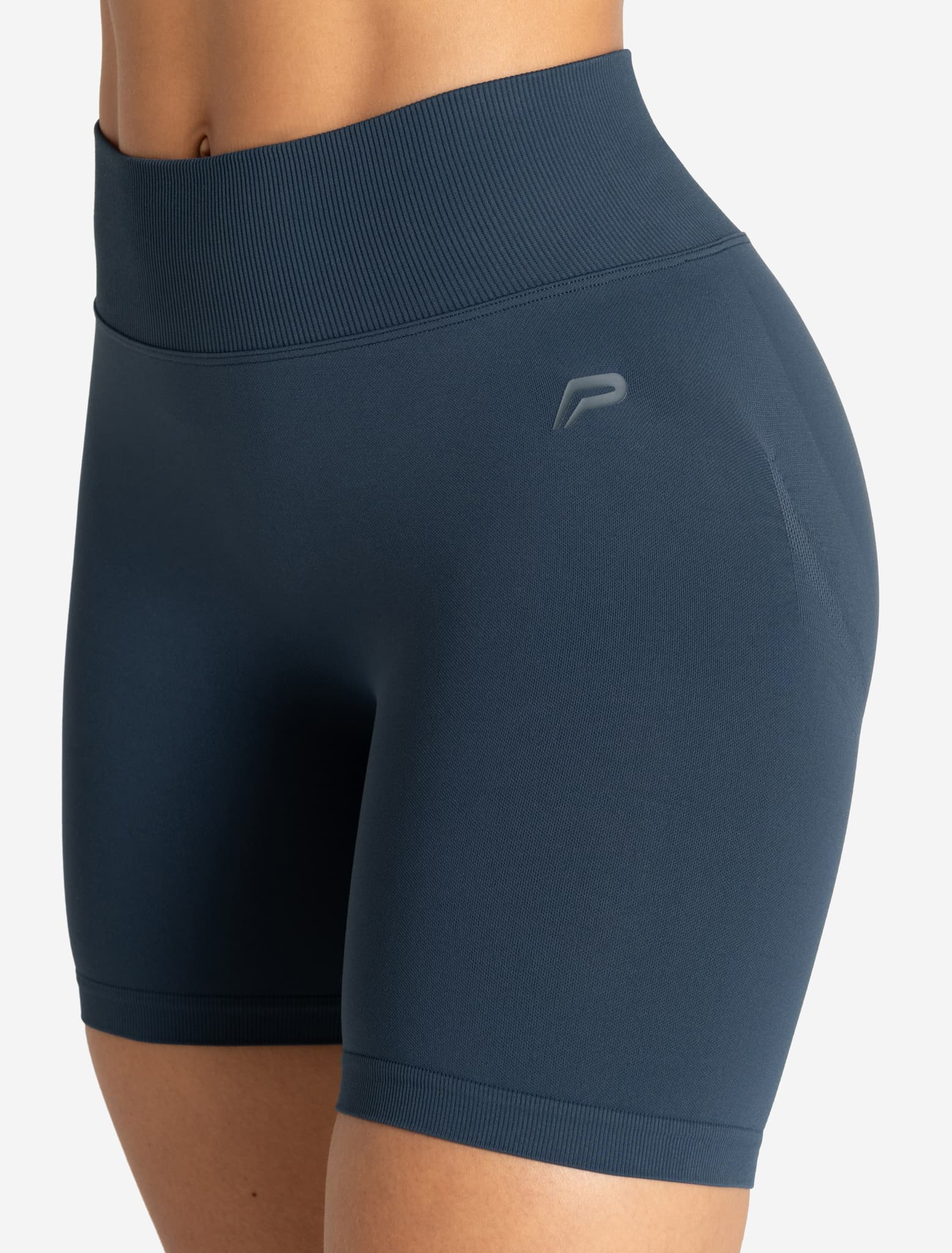 Training Seamless Scrunch Shorts - Dark Blue - Image 4