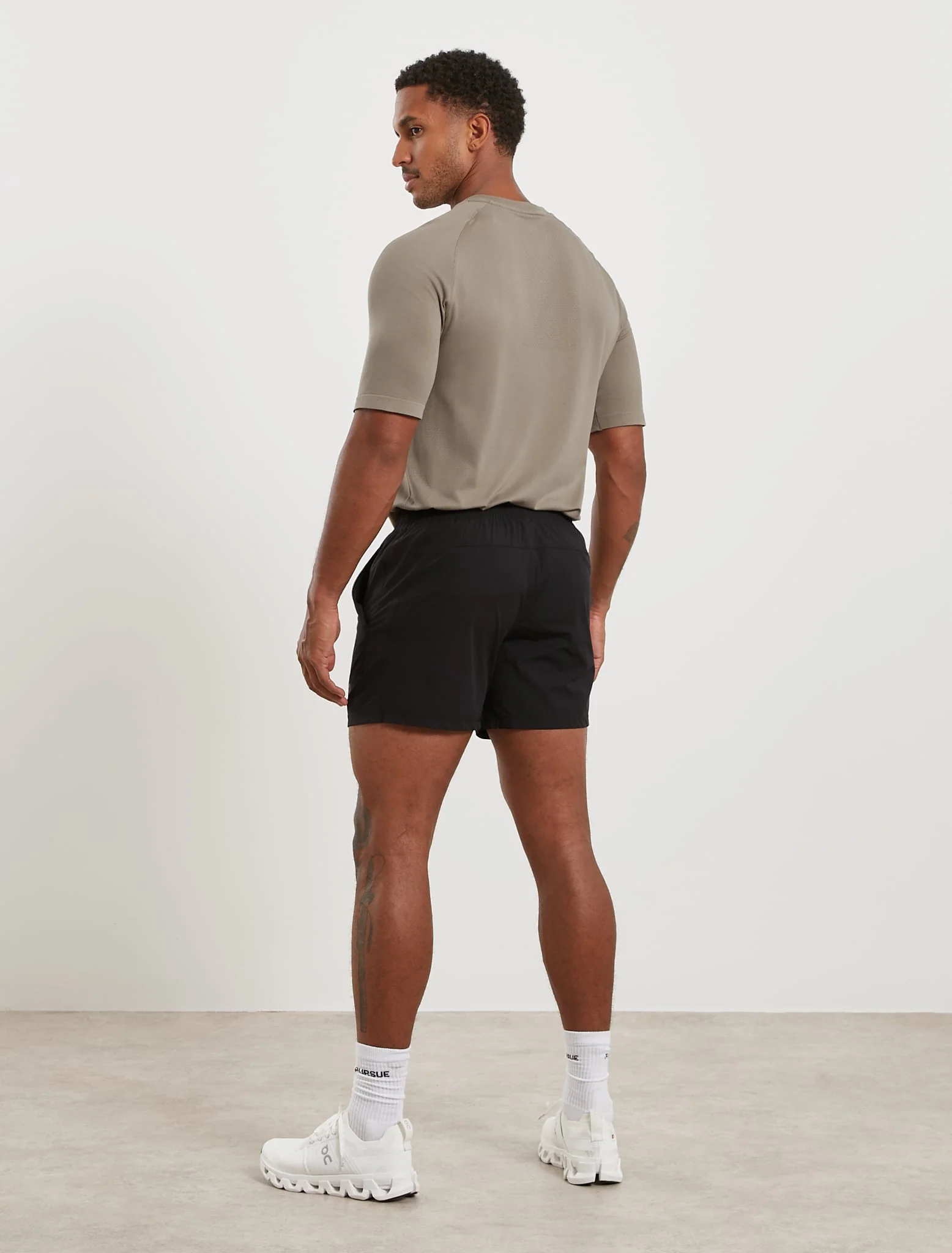 Training Seamless T-Shirt - Stone Grey - Image 6